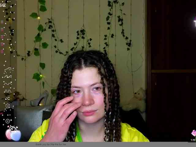 Aliciafolow009 Live Webcam on BongaCams