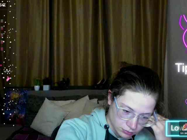 Aliciafolow009 webcam