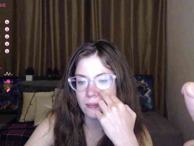 Aliciafolow009 webcam