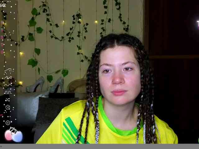 Aliciafolow009 webcam