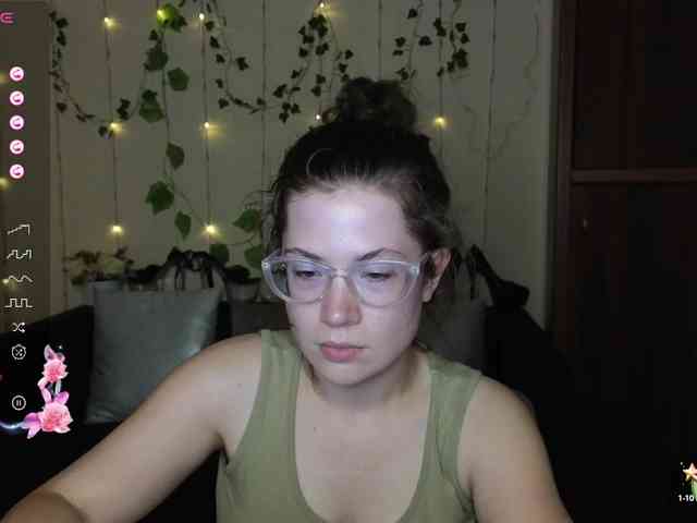 Aliciafolow009 webcam