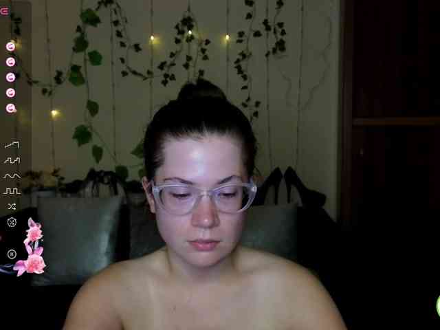 Aliciafolow009 webcam