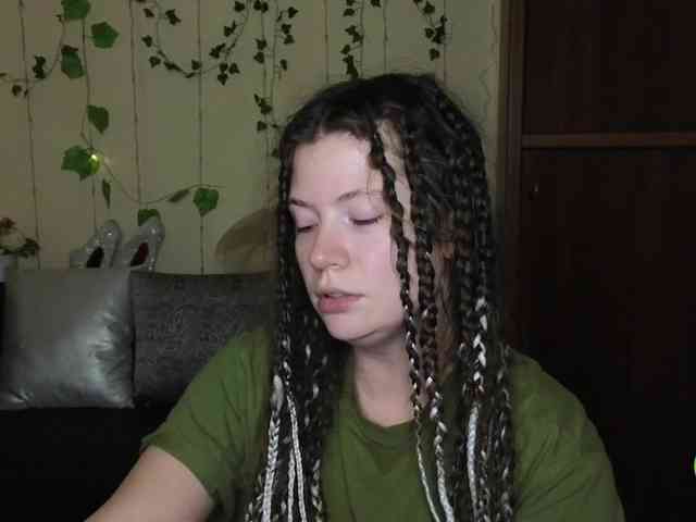 Aliciafolow009 webcam