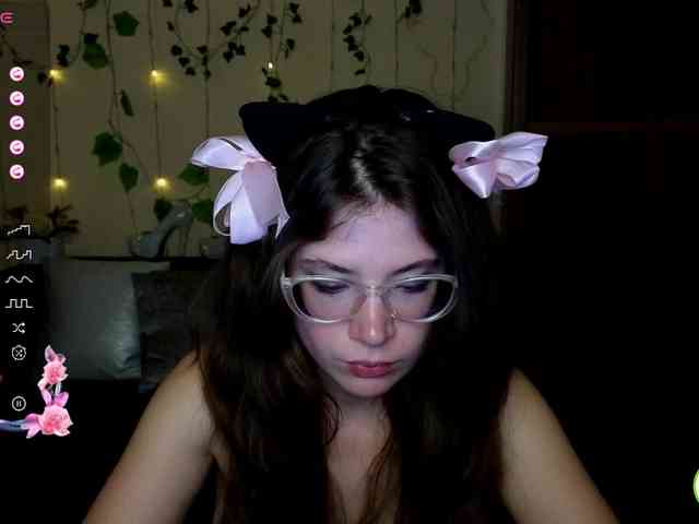 Aliciafolow009 webcam
