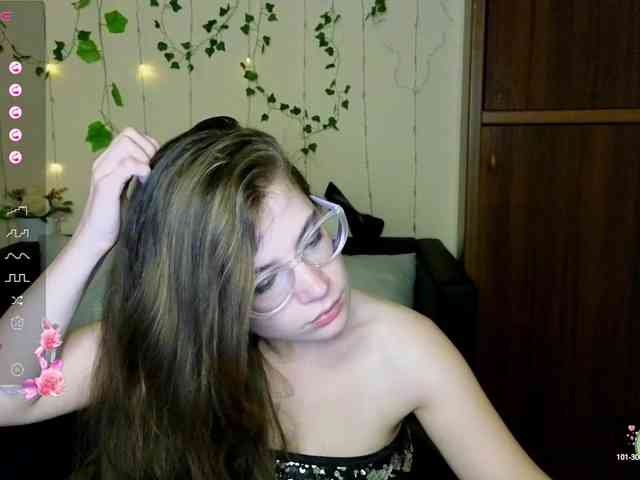 Aliciafolow009 webcam