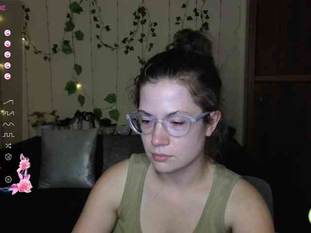 Aliciafolow009 webcam