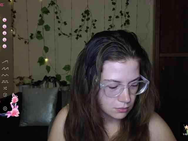 Aliciafolow009 webcam