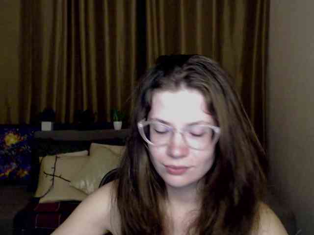 Aliciafolow009 webcam