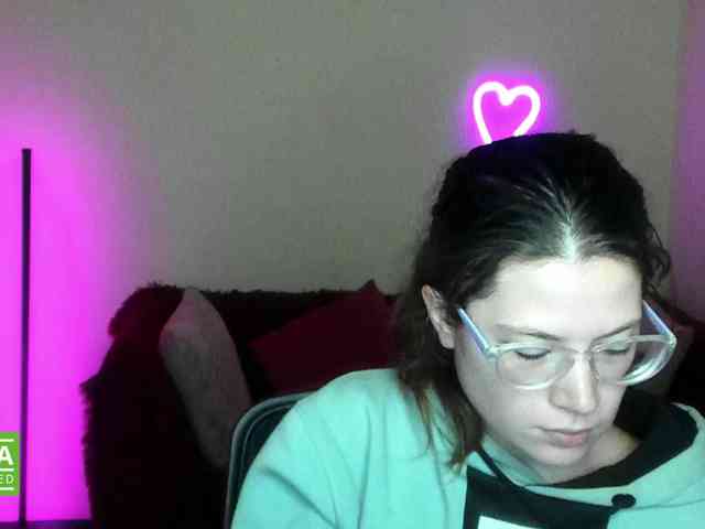 Aliciafolow009 webcam