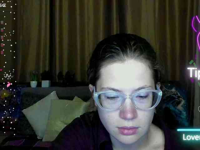 Aliciafolow009 webcam