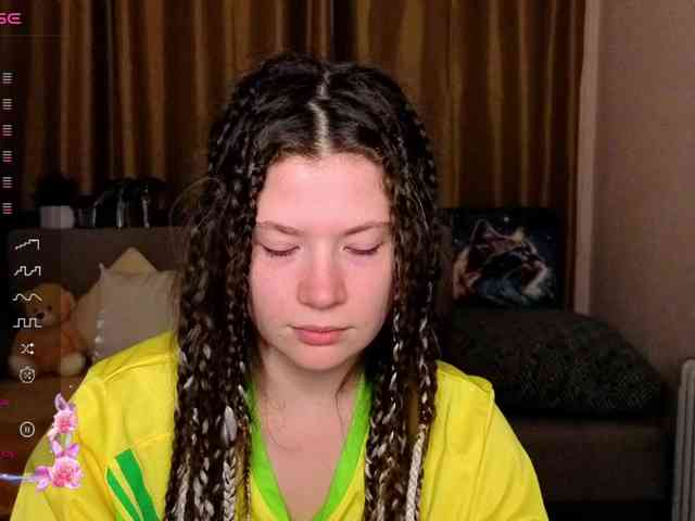 Aliciafolow009 webcam