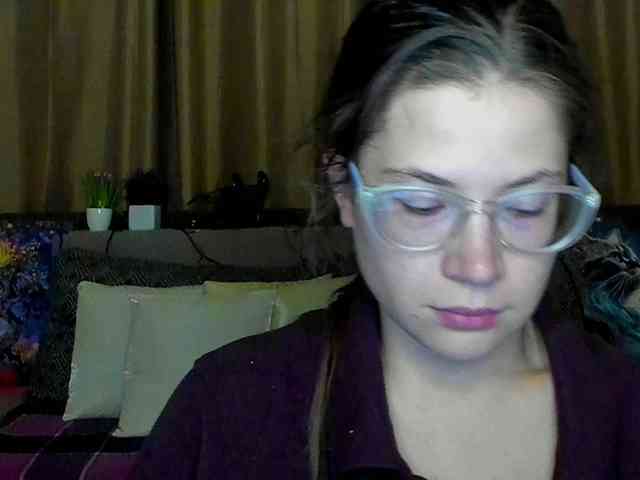 Aliciafolow009 webcam