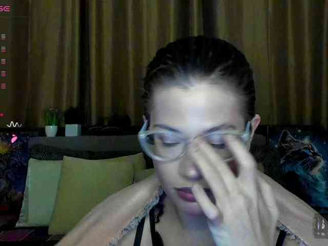 Aliciafolow009 webcam