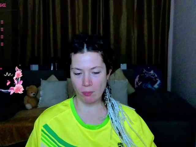 Aliciafolow009 webcam