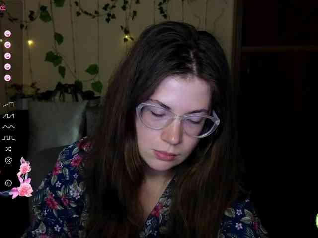 Aliciafolow009 webcam