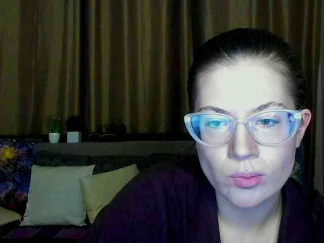 Aliciafolow009 webcam