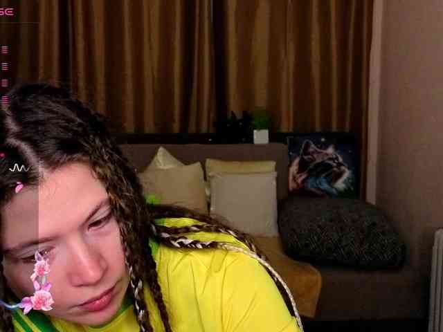 Aliciafolow009 webcam