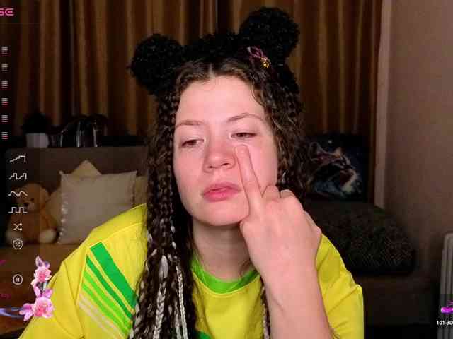 Aliciafolow009 webcam