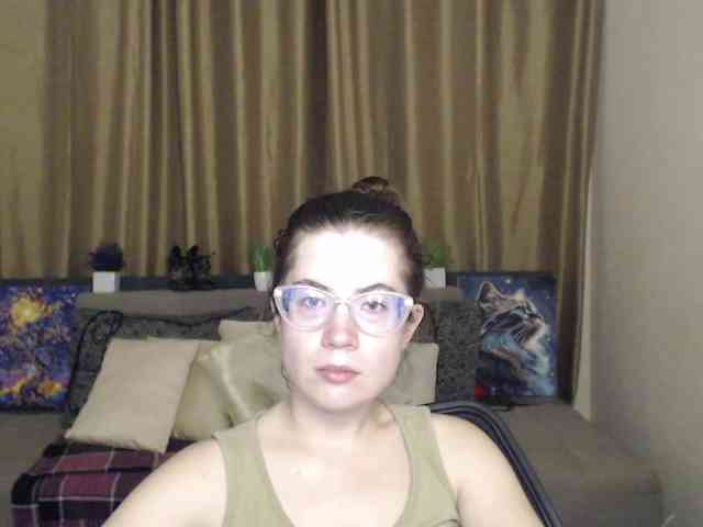 Aliciafolow009 webcam