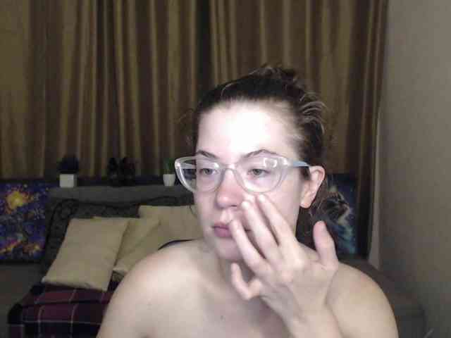 Aliciafolow009 webcam