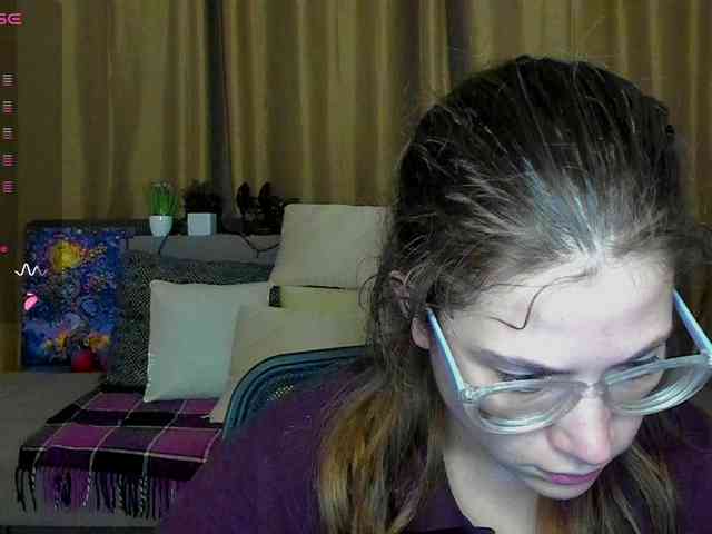 Aliciafolow009's webcam live show
