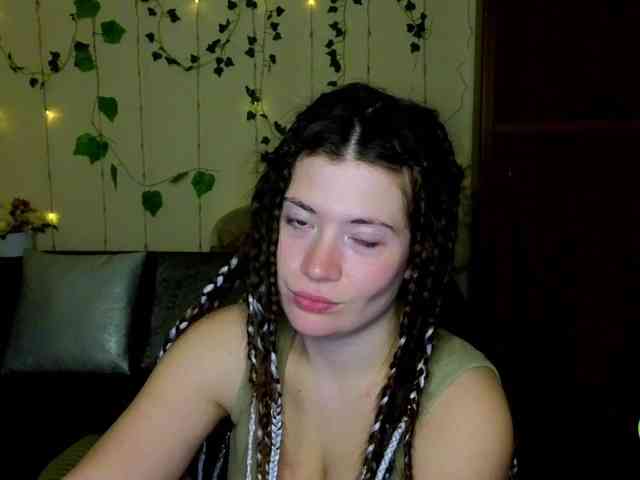 Aliciafolow009 webcam