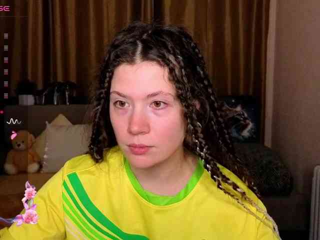 Aliciafolow009 webcam