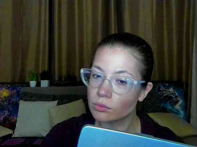 Aliciafolow009 webcam