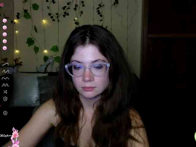 Aliciafolow009 webcam