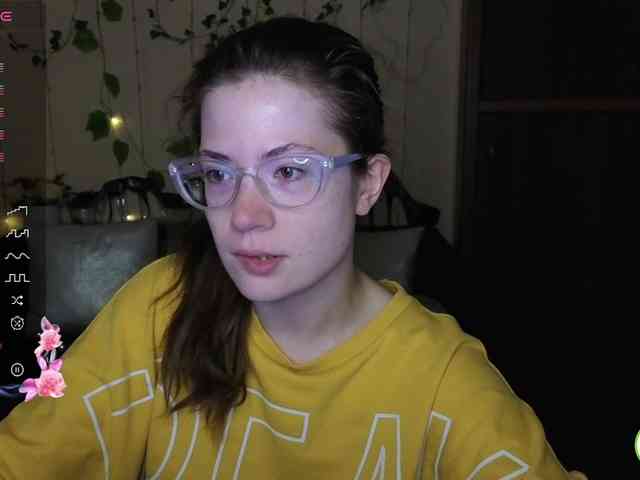 Aliciafolow009 webcam