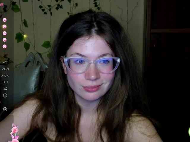 Aliciafolow009 webcam