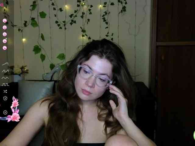 Aliciafolow009 webcam