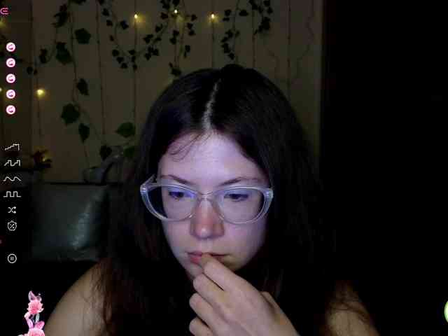 Aliciafolow009 webcam