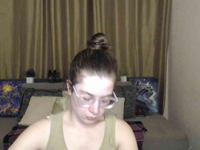 Aliciafolow009 webcam