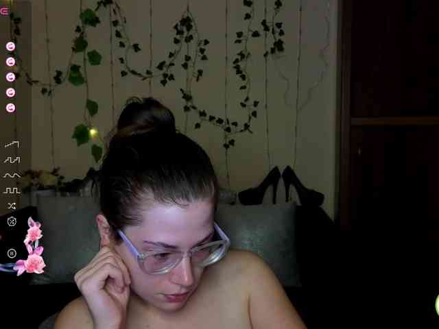 Aliciafolow009 webcam