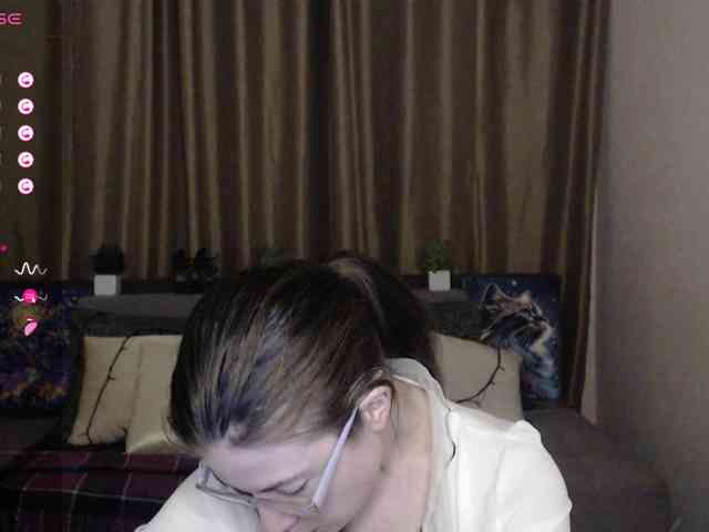 Aliciafolow009 webcam