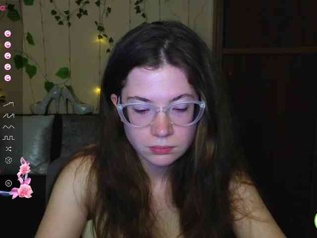 Aliciafolow009 webcam