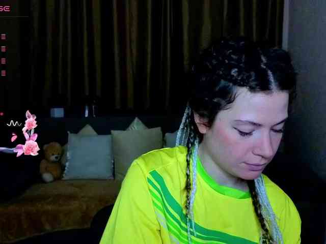 Aliciafolow009 webcam