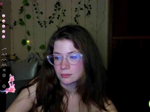 Aliciafolow009 webcam