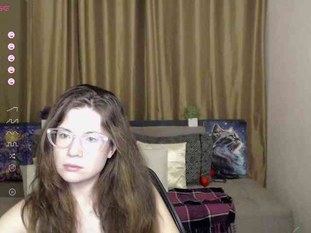Aliciafolow009 webcam