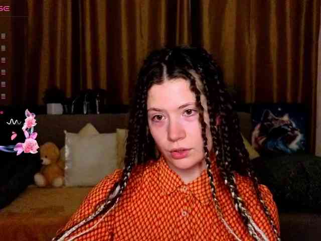 Aliciafolow009 webcam