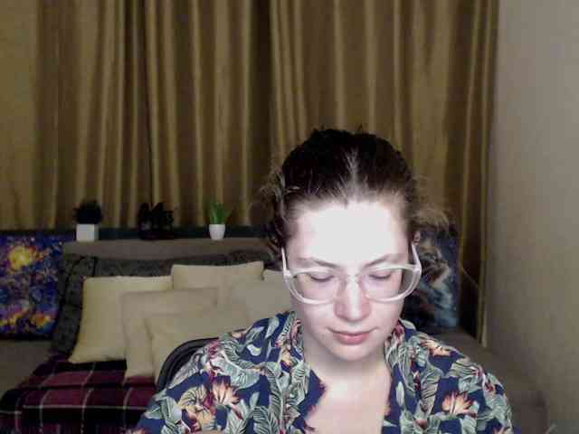 Aliciafolow009 webcam