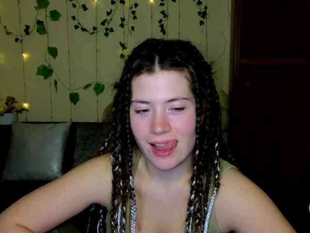 Aliciafolow009 webcam