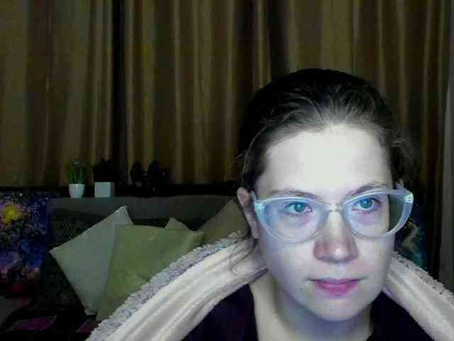 Aliciafolow009 webcam