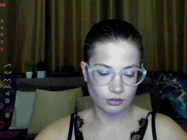 Aliciafolow009 webcam