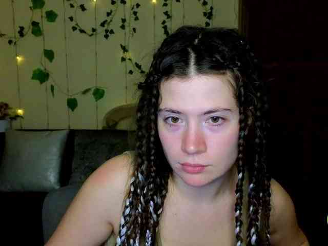 Aliciafolow009 webcam