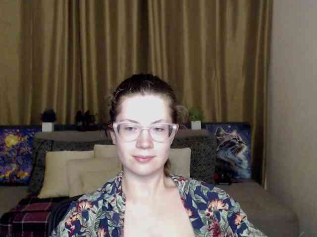 Aliciafolow009 webcam