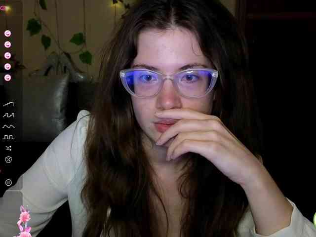Aliciafolow009 webcam