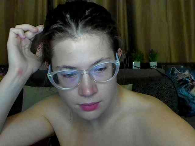 Aliciafolow009 webcam