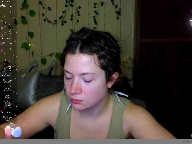 Aliciafolow009 webcam